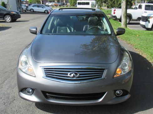 Used 2011 INFINITI G25 image 3
