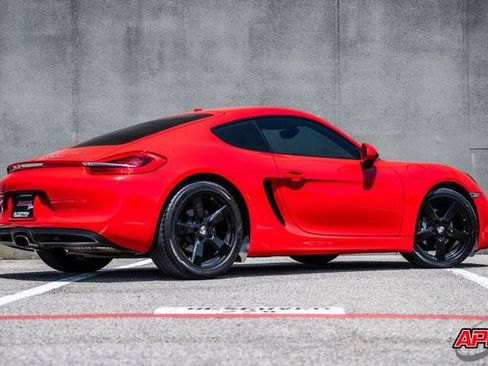 Used 2014 Porsche Cayman RWD image 3