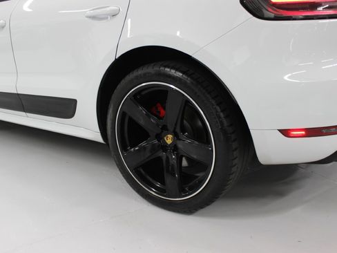 Used 2021 Porsche Macan GTS AWD/4WD image 11