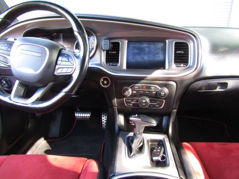 Used 2020 Dodge Charger Scat Pack image 15