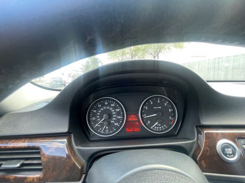 Used 2007 BMW 328i Sedan RWD image 12