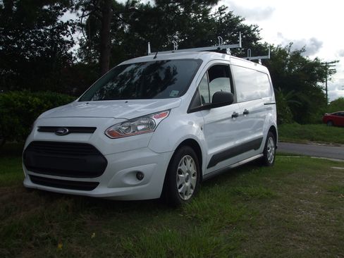 Used 2019 Ford Transit Connect XLT image 1
