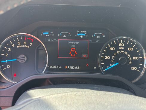 Used 2016 Ford F150 image 9