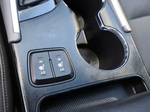 Used 2015 Hyundai Sonata Limited Hybrid FWD image 32