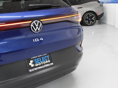 Used 2022 Volkswagen ID.4 Pro S image 10