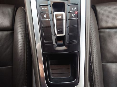 Used 2014 Porsche Boxster S image 73