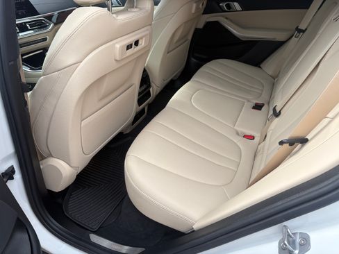 Used 2019 BMW X5 xDrive40i image 8