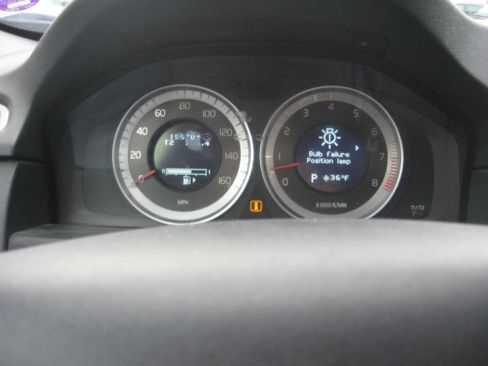 Used 2012 Volvo XC70 3.2 image 10