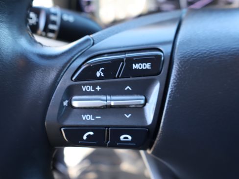 Used 2018 Hyundai Kona SEL image 22