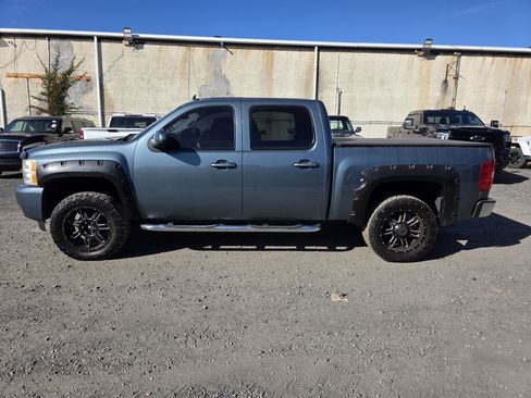 Used 2011 Chevrolet Silverado 1500 LT Z71 image 8