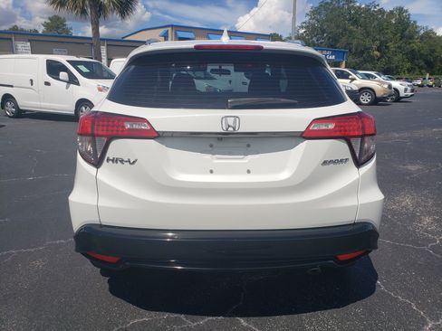 Used 2019 Honda HR-V Sport image 5
