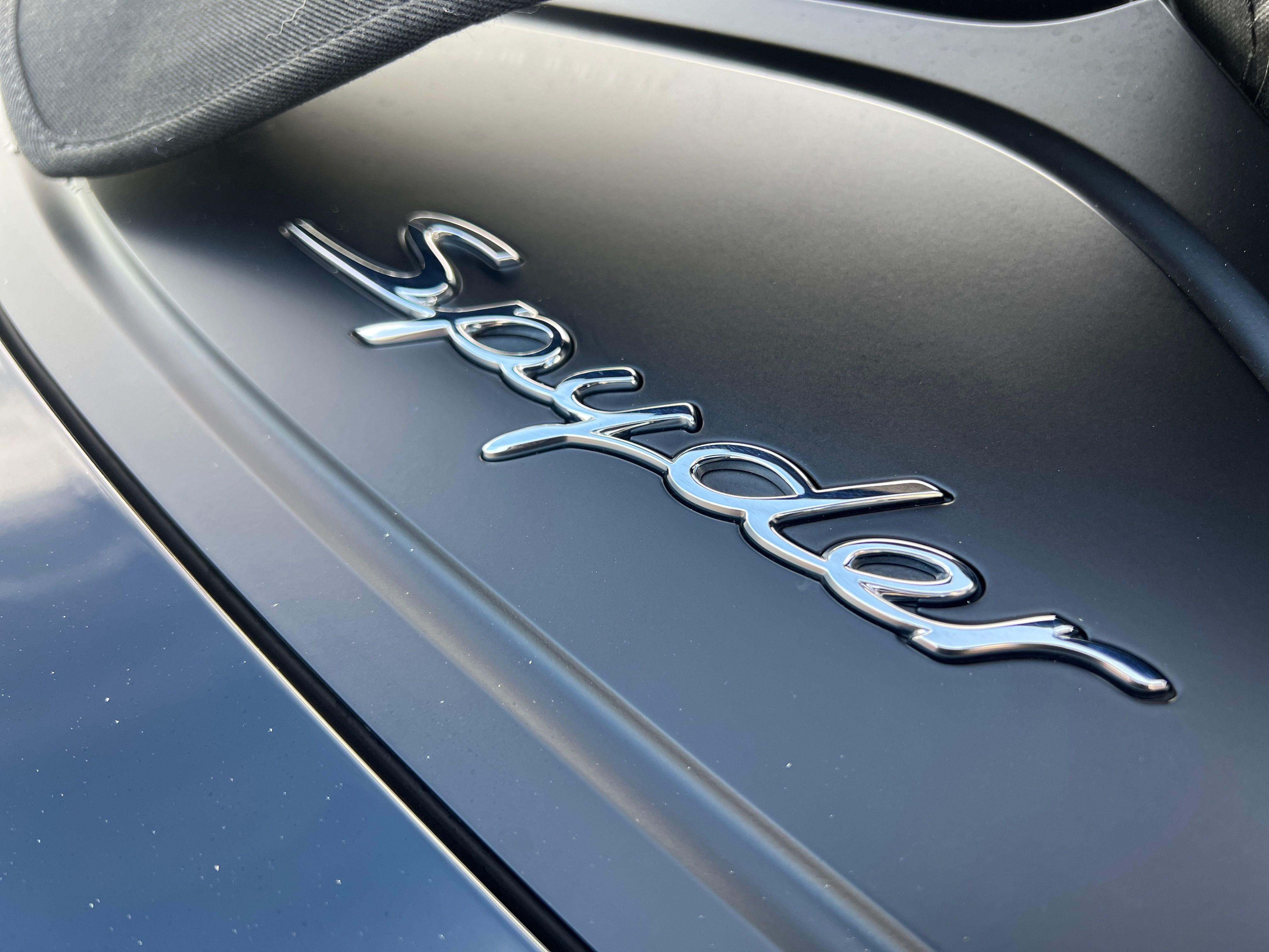 Used 2021 Porsche 718 Boxster Spyder RWD image 18