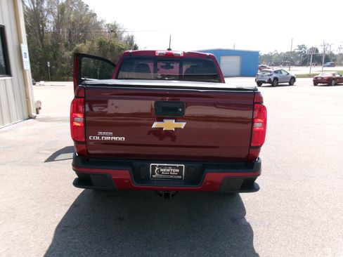 Used 2019 Chevrolet Colorado Z71 image 11