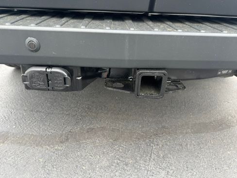 Used 2018 Ford Transit 350 148 Medium Roof RWD image 19