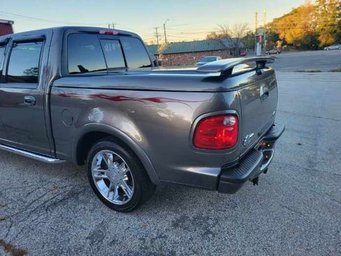 Used 2002 Ford F150 Harley-Davidson image 8