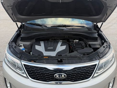 Used 2015 Kia Sorento EX image 8