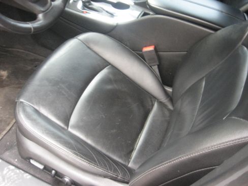 Used 2017 Chevrolet Malibu LT image 9