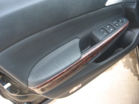 Used 2010 Honda Accord Crosstour EX image 8
