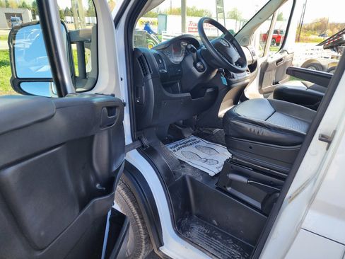 Used 2021 RAM ProMaster 1500 image 11