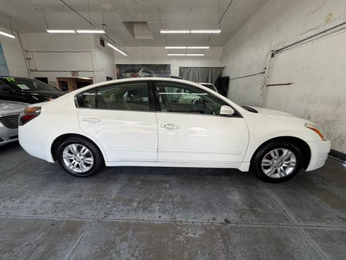 Used 2012 Nissan Altima Sedan FWD image 7