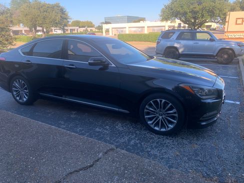Used 2016 Hyundai Genesis 3.8 image 5