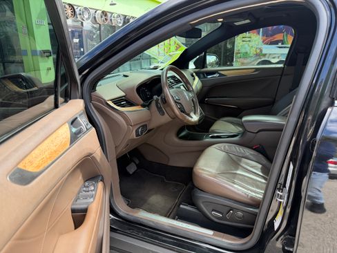 Used 2015 Lincoln MKC Reserve image 5