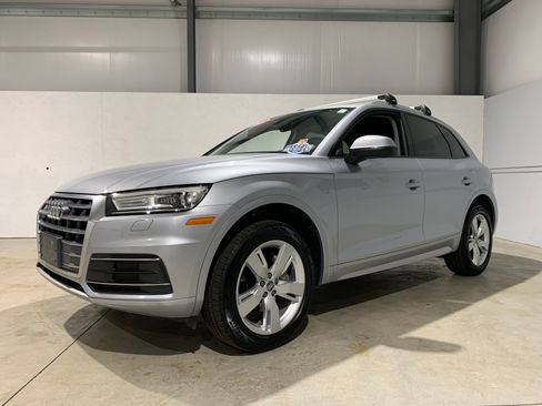Used 2018 Audi Q5 2.0T Premium image 11