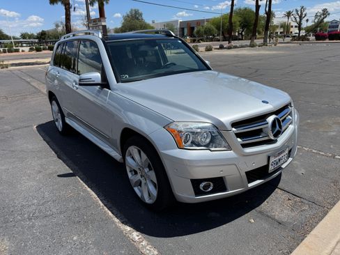Used 2010 Mercedes-Benz GLK 350 4MATIC image 8