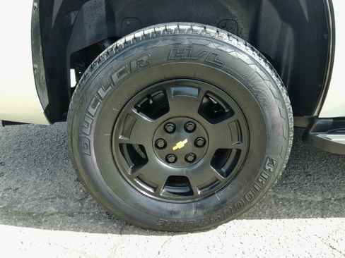 Used 2012 Chevrolet Tahoe LT image 21