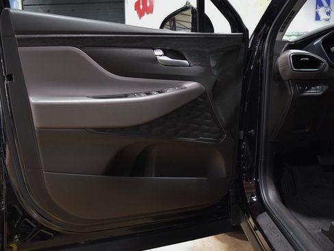 Used 2019 Hyundai Santa Fe SEL FWD image 31