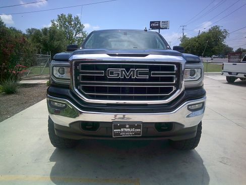 Used 2017 GMC Sierra 1500 SLE AWD/4WD image 28