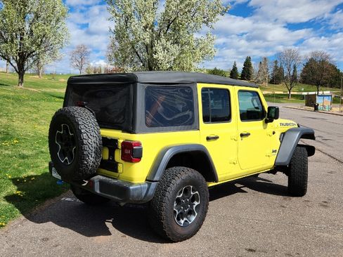 Used 2022 Jeep Wrangler 4xe Rubicon 20th Anniversary image 3