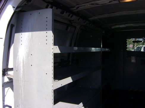 Used 2009 GMC Savana 3500 image 24