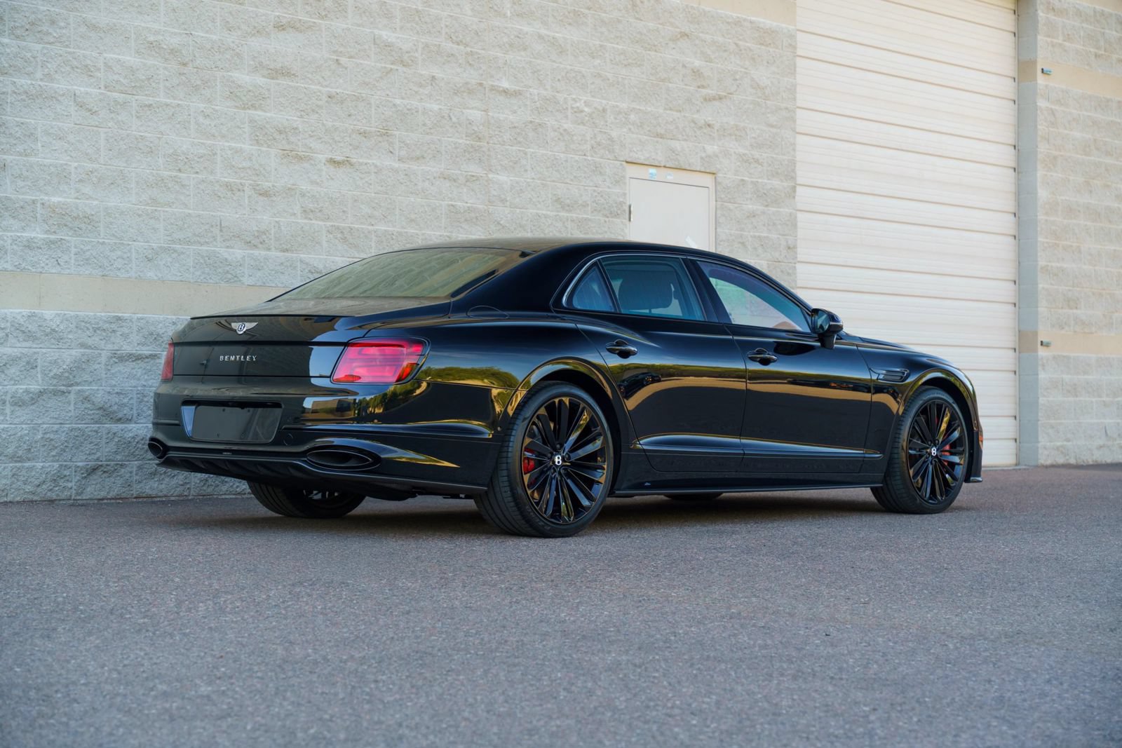 Used 2024 Bentley Flying Spur Flying Spur AWD/4WD image 5