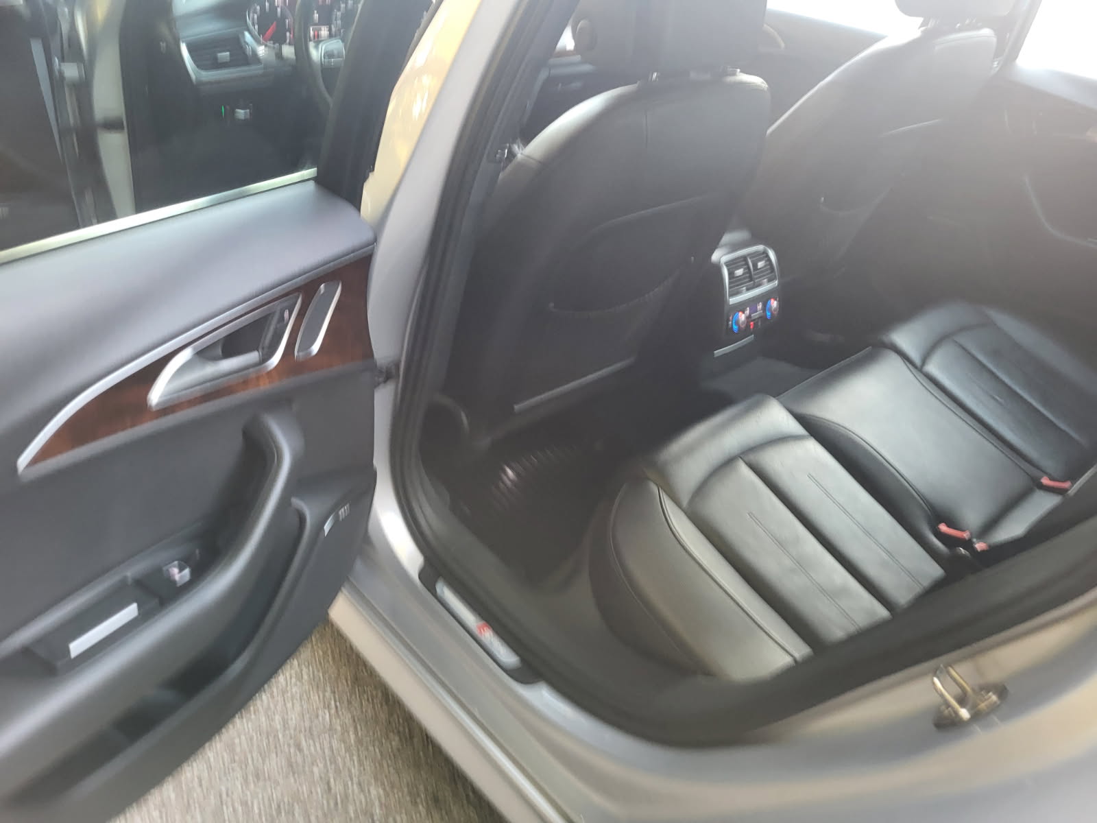 Used 2017 Audi A6 2.0T Premium Plus quattro AWD/4WD image 11