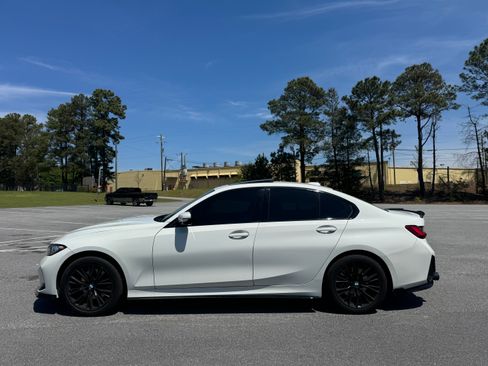 Used 2023 BMW 330i xDrive image 4