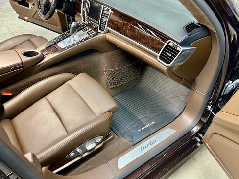 Used 2016 Porsche Panamera Exclusive Series image 20