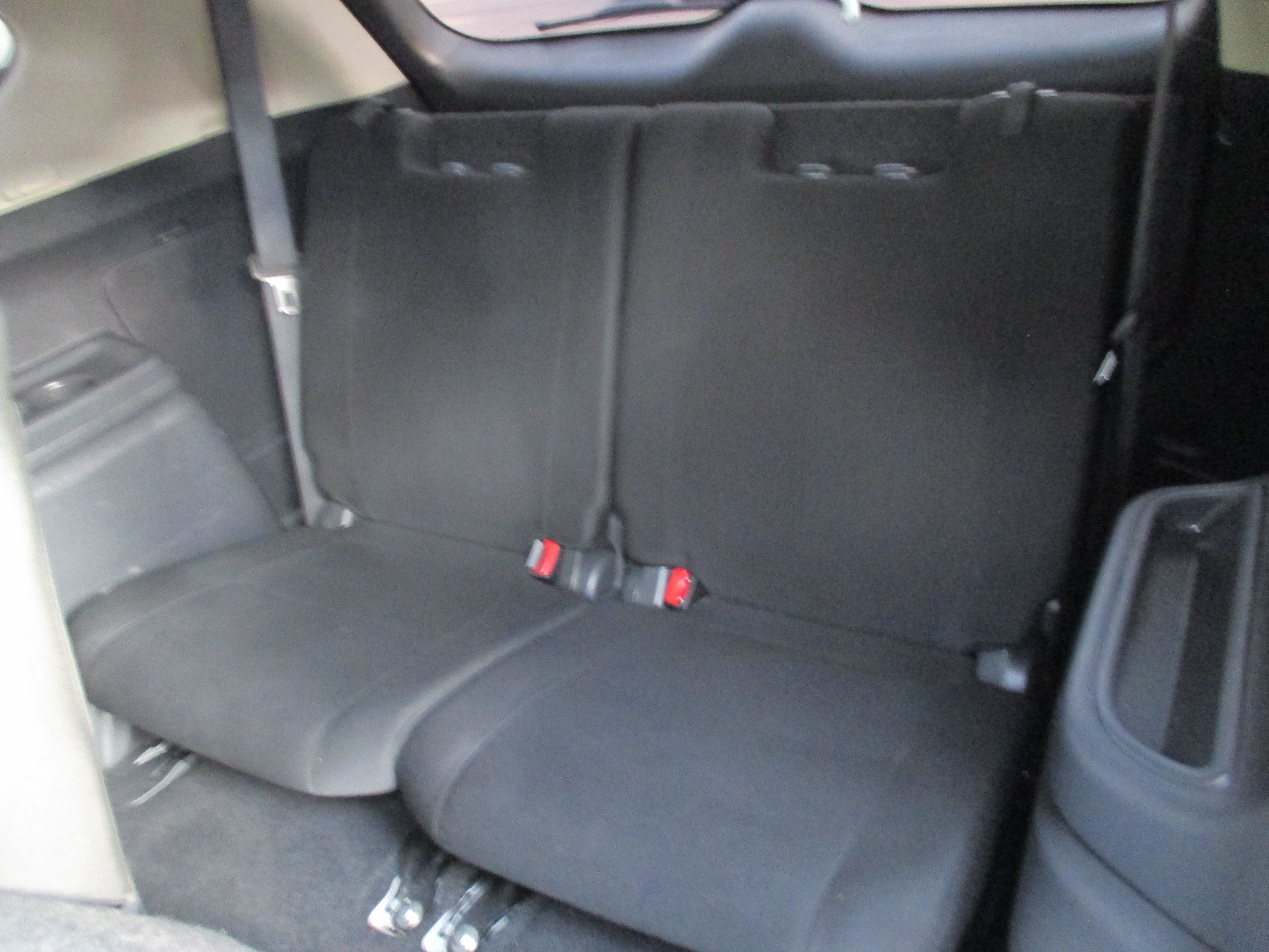 Used 2018 Mitsubishi Outlander SE w/ Tech Package FWD image 12