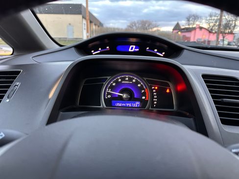 Used 2010 Honda Civic EX-L image 15