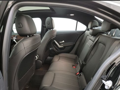 Used 2021 Mercedes-Benz A 220 image 11