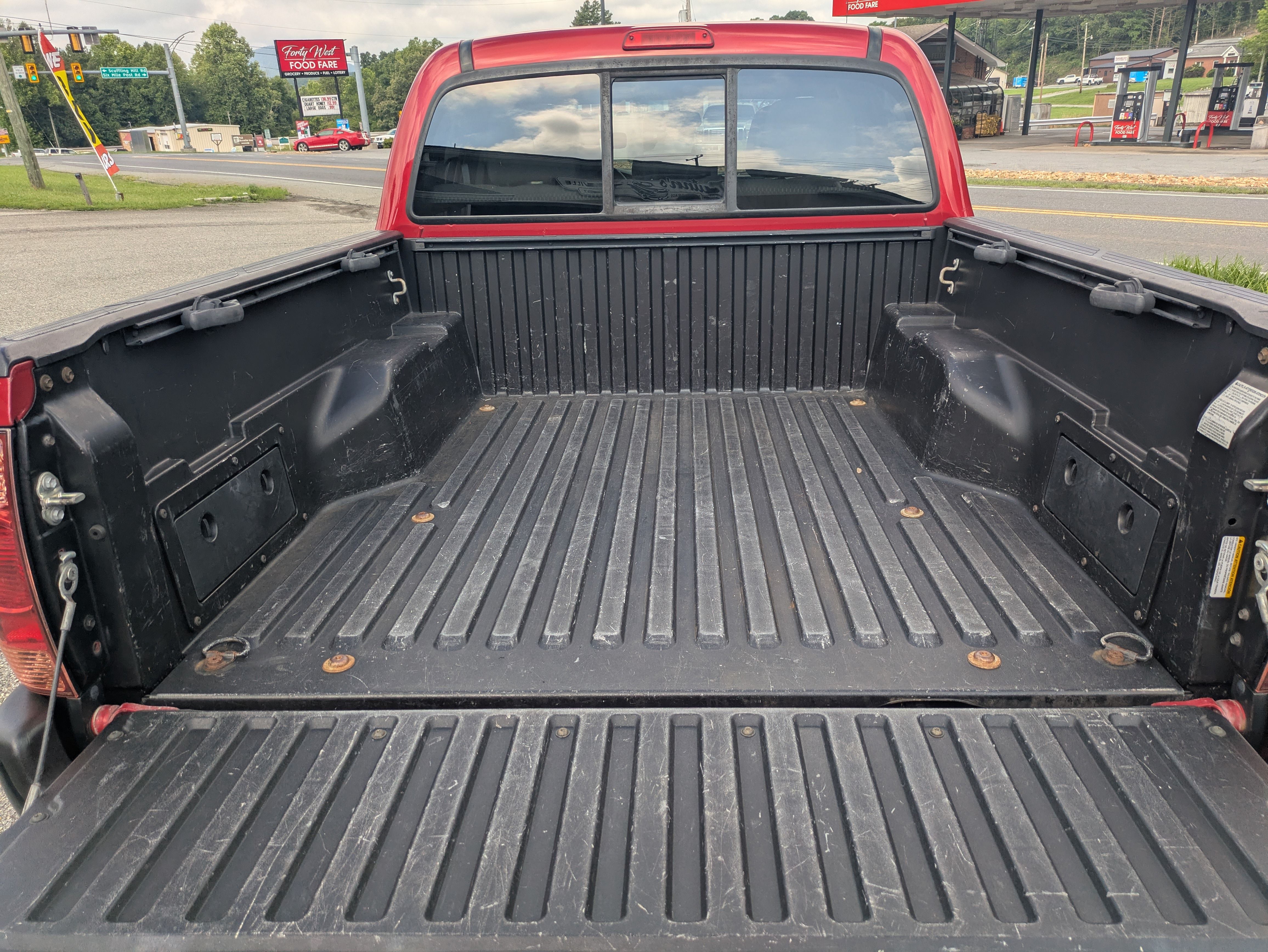 Used 2015 Toyota Tacoma 4x4 Double Cab image 3