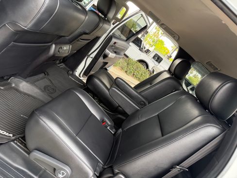 Used 2019 Toyota Sequoia 4WD TRD Sport image 22