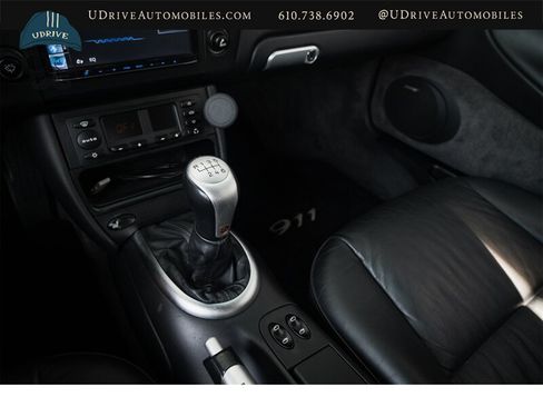 Used 2004 Porsche 911 Carrera RWD image 14