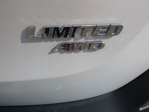 Used 2013 Toyota RAV4 AWD Limited image 10