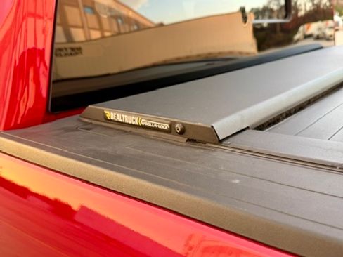 Used 2024 Ford F350 Platinum image 17