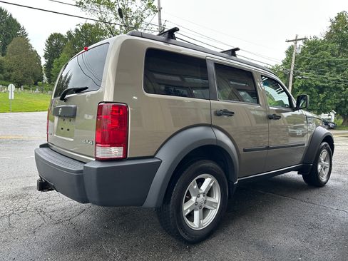Used 2007 Dodge Nitro 4WD SXT image 4
