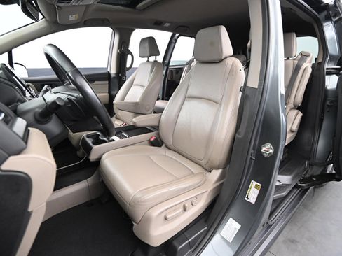 Used 2018 Honda Odyssey EX-L image 36