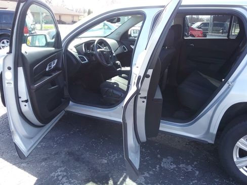 Used 2015 GMC Terrain SLE image 15