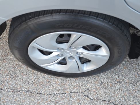 Used 2013 Honda Civic LX image 23