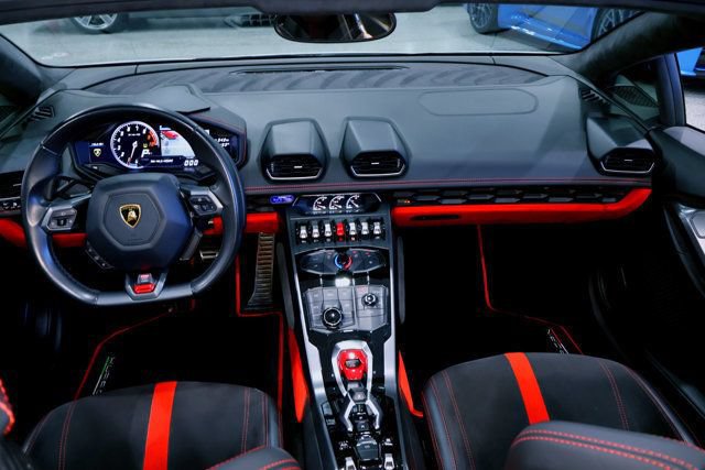 Used 2017 Lamborghini Huracan LP 580-2 RWD image 30
